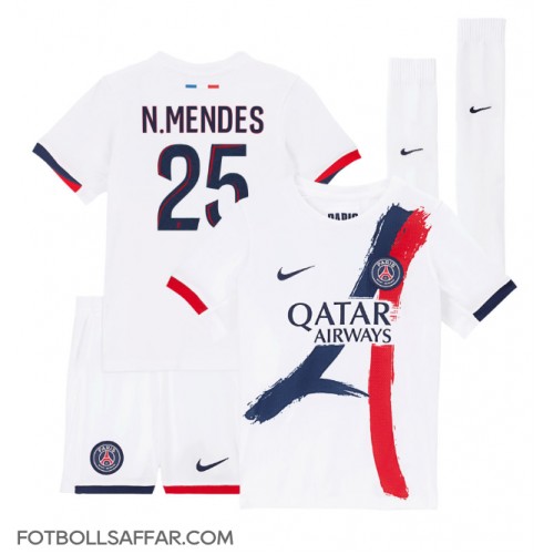 Paris Saint-Germain Nuno Mendes #25 Bortadräkt Barn 2024-25 Kortärmad (+ Korta byxor)